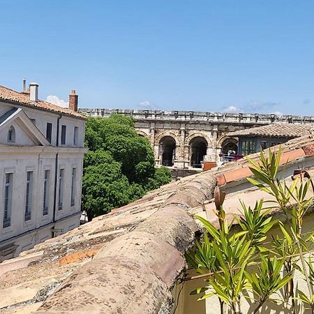 La Dolce Vita Nimoise Terrasse 100 M Des Arenes Nimes Exterior photo