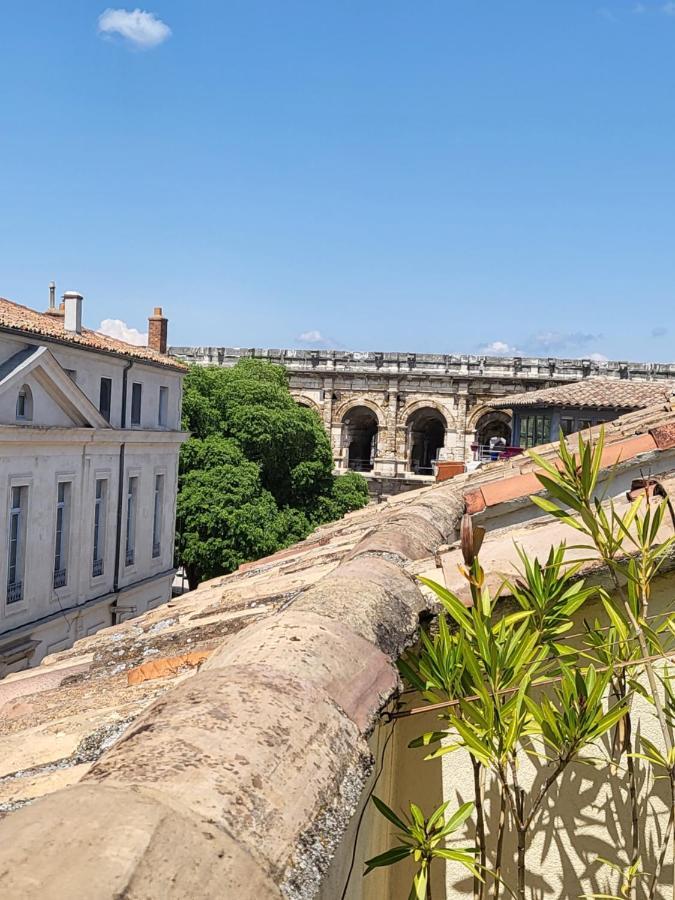 La Dolce Vita Nimoise Terrasse 100 M Des Arenes Nimes Exterior photo